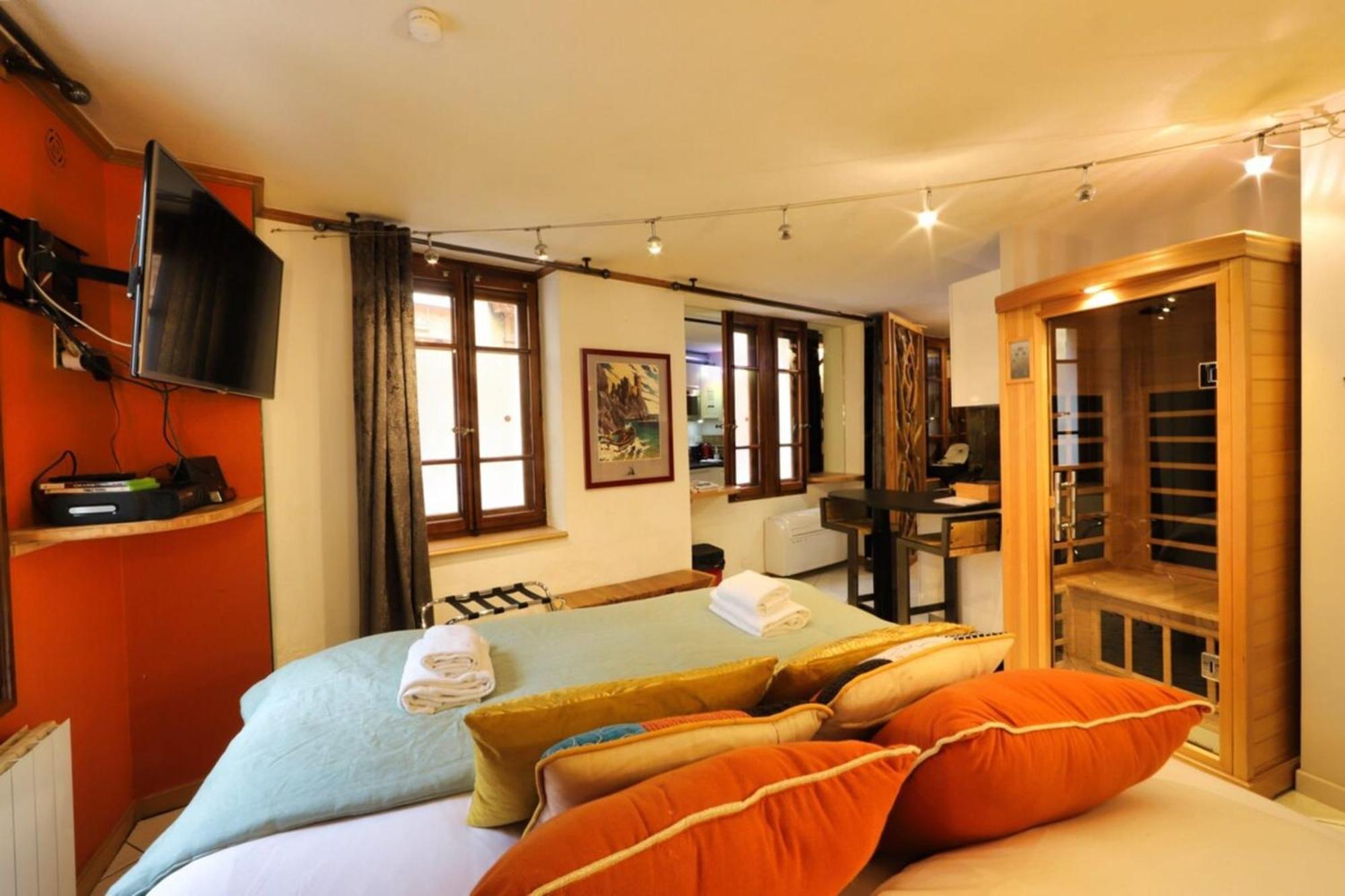 אנסי Le Cocon - Lofts & Lakes Certified 4-Stars מראה חיצוני תמונה
