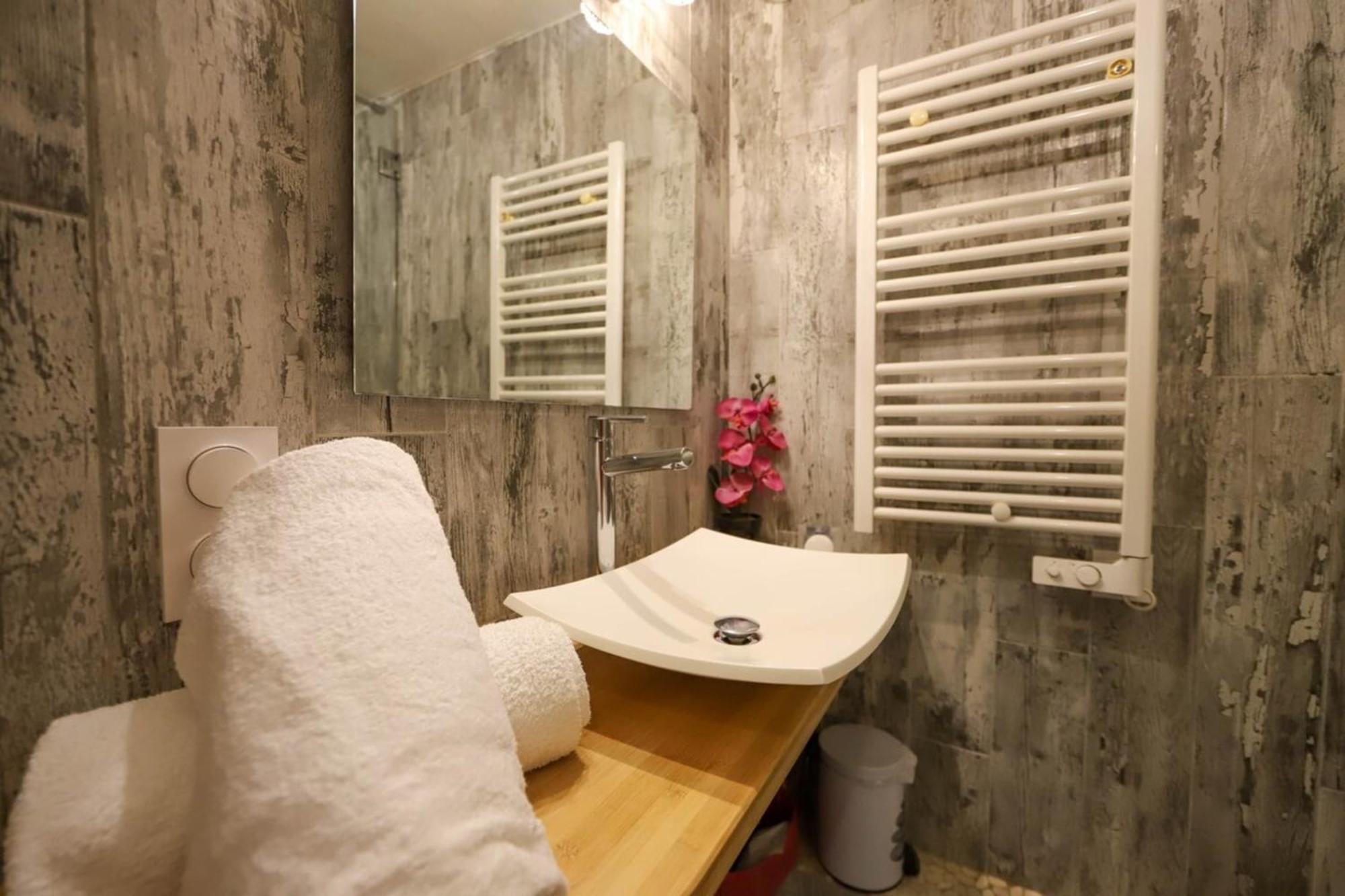 אנסי Le Cocon - Lofts & Lakes Certified 4-Stars מראה חיצוני תמונה